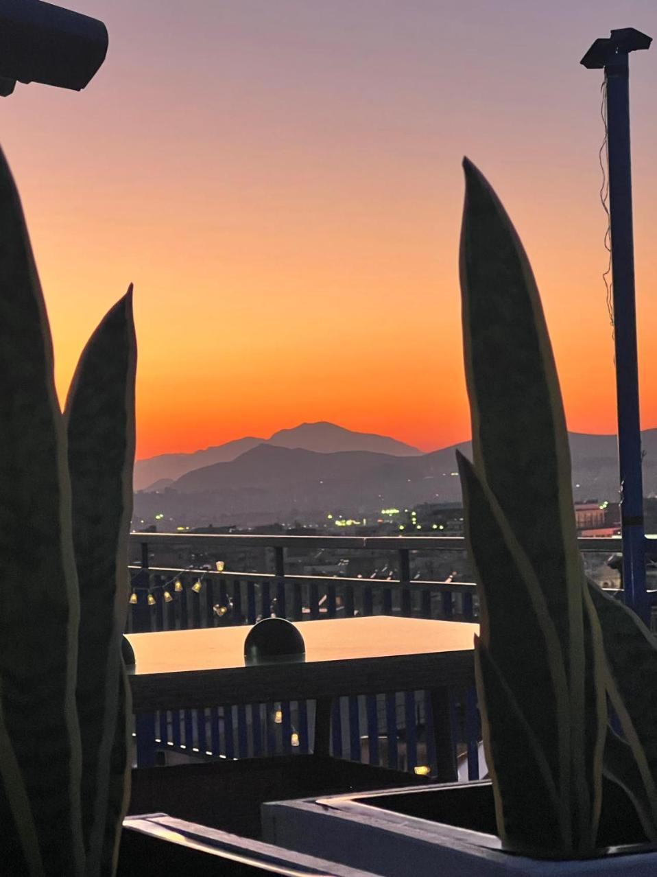 Sky Inn With Great Location Wonderful Acropolis View In Neos Kosmos Athen Exterior foto